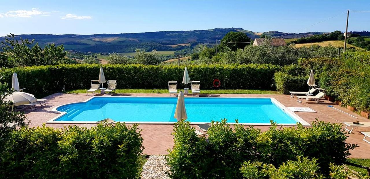 Agriturismo Fiore Di Campo Fermo Luaran gambar