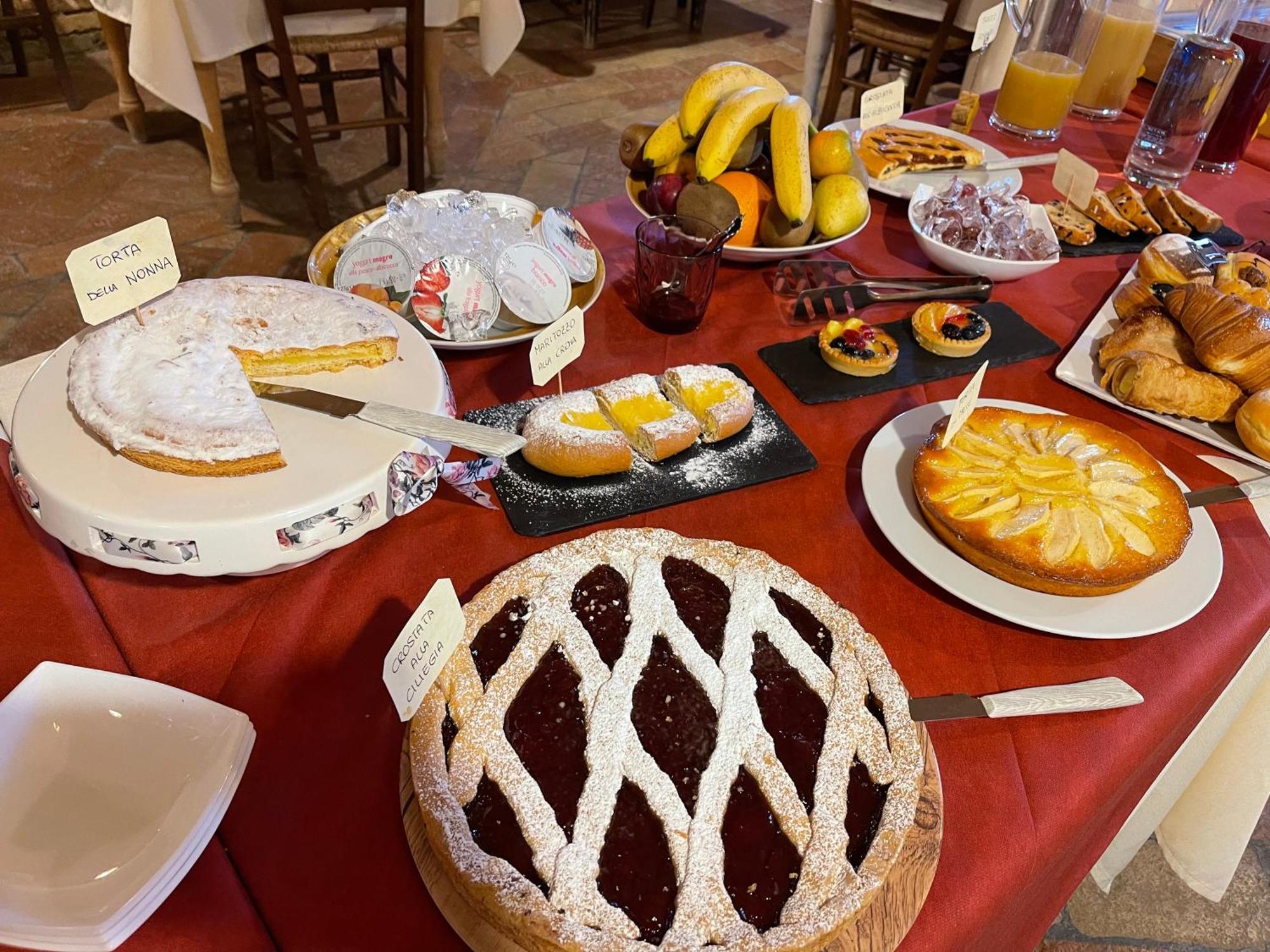 Agriturismo Fiore Di Campo Fermo Luaran gambar